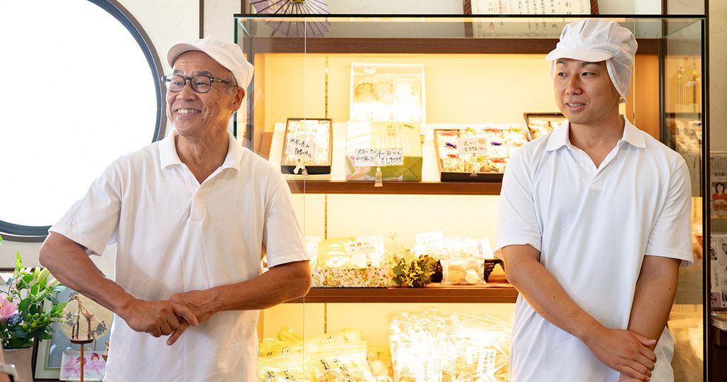 末永さんと宗一郎さん・ショーケース前